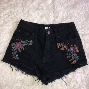 Embroidered black BDG shorts Urban Outfitters